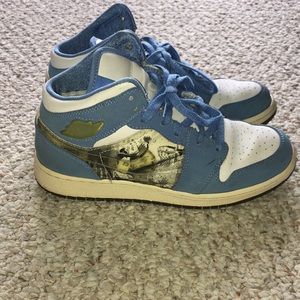 Air Force 1 Jordans in Carolina Bue